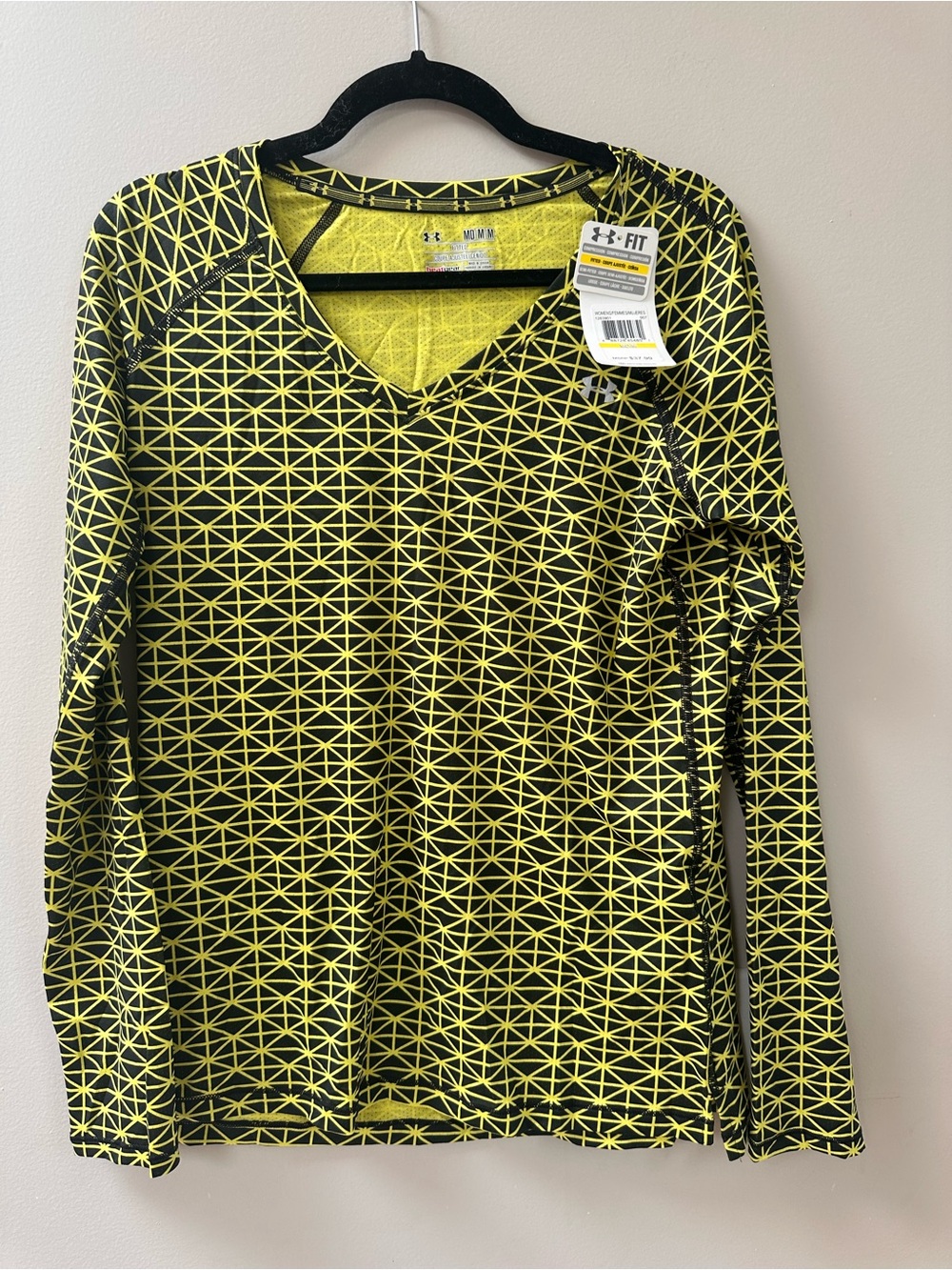 Under Armour Women’s Neon Yellow & Black Geometric Long Sleeve V-Neck Top
